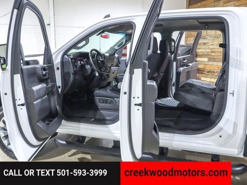 Used 2022 Chevrolet Silverado 2500 Custom w/ Custom Value Package image 38