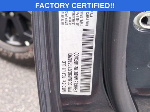 Certified 2025 RAM 2500 Big Horn AWD/4WD image 39