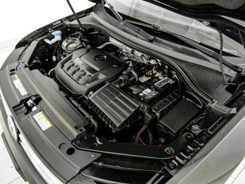 Used 2021 Volkswagen Tiguan SE R-Line AWD/4WD image 51