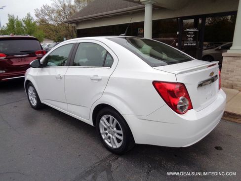 Used 2013 Chevrolet Sonic LT w/ Wheels and Fog Lamp Package FWD image 4