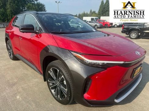 Used 2024 Toyota bZ4X AWD w/ Weather Package image 1