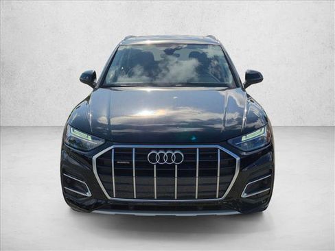 Certified 2023 Audi Q5 2.0T Premium w/ Convenience Package AWD/4WD image 2