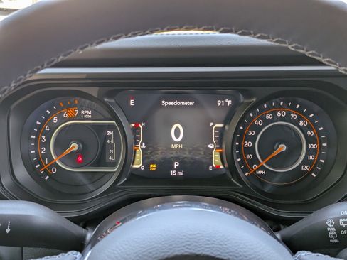 New 2026 Jeep Wrangler Unlimited Sahara AWD/4WD image 27