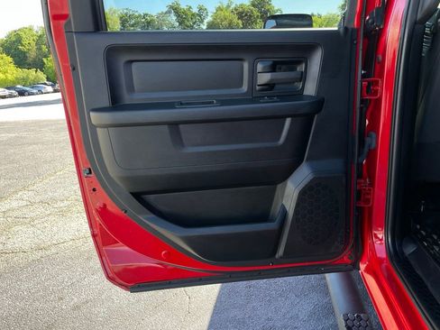 Used 2022 RAM 2500 Tradesman AWD/4WD image 38