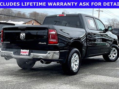 Used 2024 RAM 1500 Laramie AWD/4WD image 10