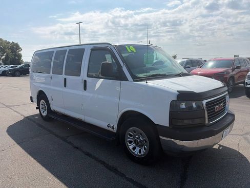 Used 2014 GMC Savana 1500 LT AWD/4WD image 3