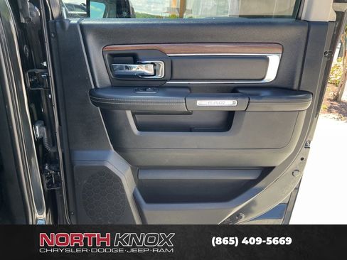 Used 2017 RAM 1500 Laramie AWD/4WD image 25