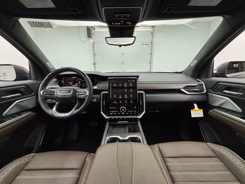 New 2026 GMC Acadia Denali Ultimate AWD/4WD image 3