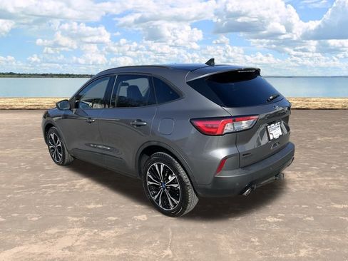 Used 2022 Ford Escape SEL w/ SEL Stealth AWD Package image 11