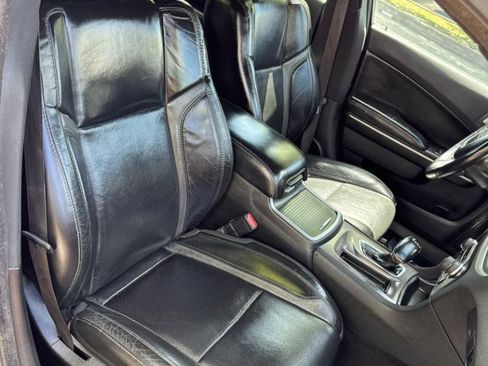 Used 2020 Dodge Charger SXT w/ Leather Interior Group RWD image 14