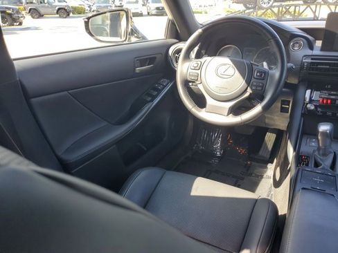 Used 2023 Lexus IS 300 w/ Comfort Package RWD image 15