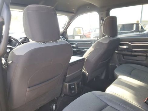 Used 2024 RAM 2500 Big Horn image 12