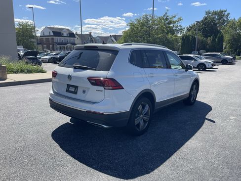 Used 2021 Volkswagen Tiguan SEL AWD/4WD image 7
