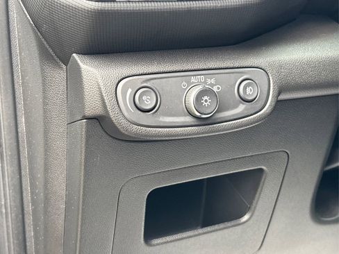 Used 2023 Chevrolet TrailBlazer LT image 29