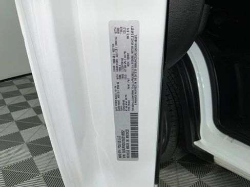 Used 2025 RAM ProMaster 2500 w/ Convenience Group FWD image 27