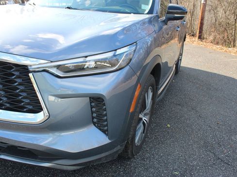 Used 2023 INFINITI QX60 Sensory w/ Vision Package image 42