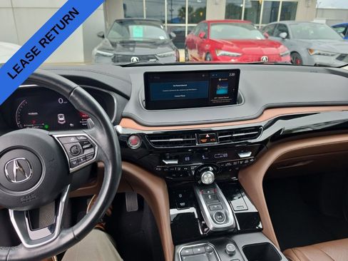 Used 2023 Acura MDX SH-AWD w/ Technology Package image 10