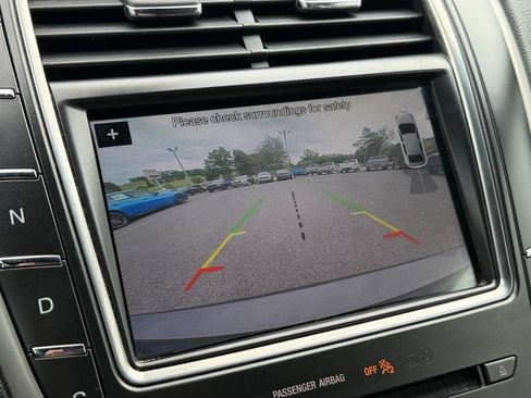Used 2018 Lincoln MKX Reserve w/ Lincoln MKX Climate Package AWD/4WD image 19