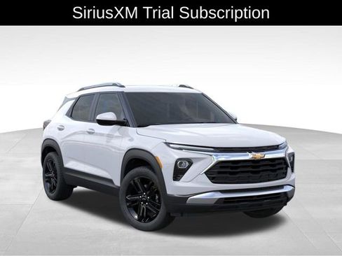 New 2026 Chevrolet TrailBlazer LT AWD/4WD image 8