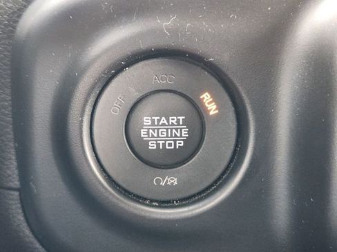 Certified 2022 Jeep Wrangler Unlimited Sport AWD/4WD image 21