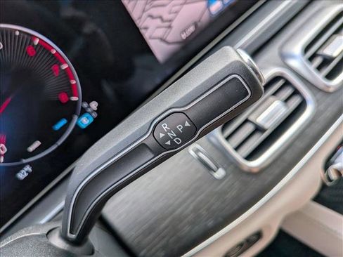 Certified 2024 Mercedes-Benz GLE 350 4MATIC image 16