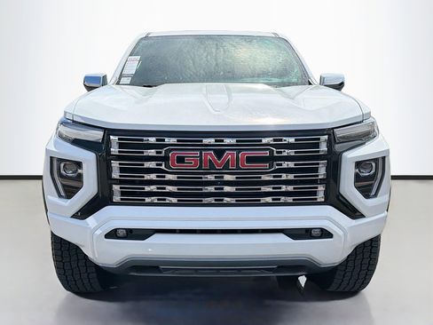 Used 2023 GMC Canyon Denali AWD/4WD image 9