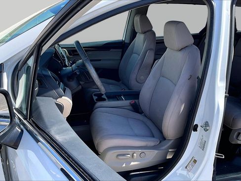 Used 2021 Honda Odyssey EX image 19