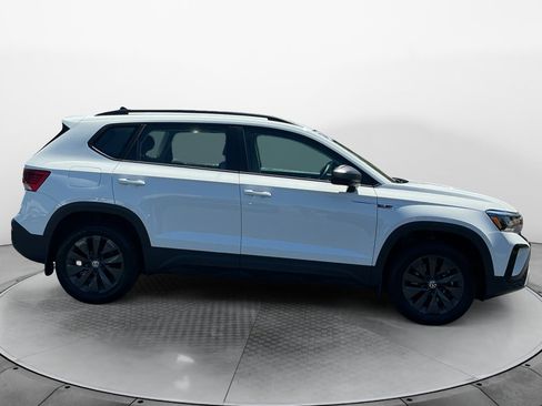 Certified 2024 Volkswagen Taos S FWD image 8