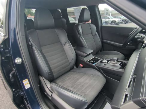 Used 2024 Mitsubishi Outlander Ralliart AWD/4WD image 26