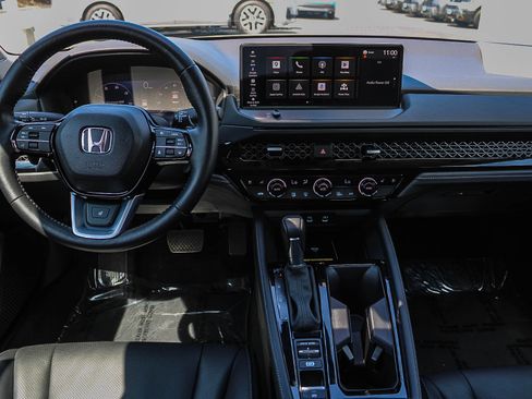 Used 2025 Honda Accord Touring image 14