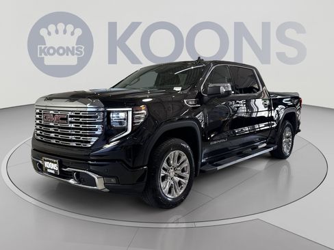 Used 2024 GMC Sierra 1500 Denali w/ Technology Package AWD/4WD image 1