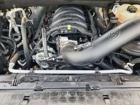 Used 2025 GMC Sierra 1500 SLT AWD/4WD image 31