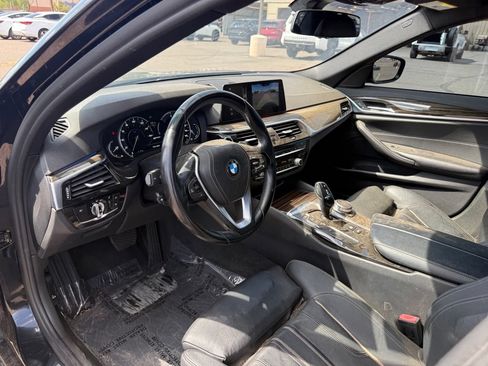 Used 2018 BMW 530e RWD image 14