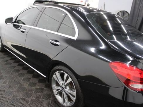 Used 2018 Mercedes-Benz C 300 Sedan w/ Premium Package image 7