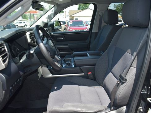 Used 2023 Toyota Tundra SR5 w/ SR5 Convenience Package AWD/4WD image 13