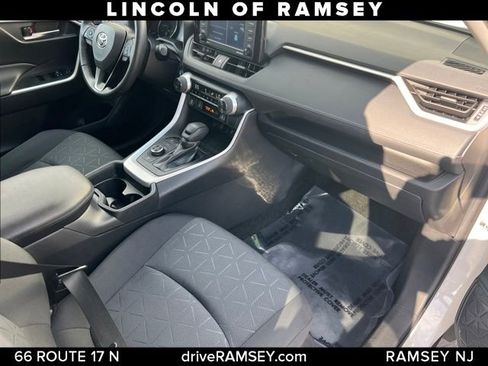 Used 2021 Toyota RAV4 XLE w/ XLE Grade Weather Package image 21