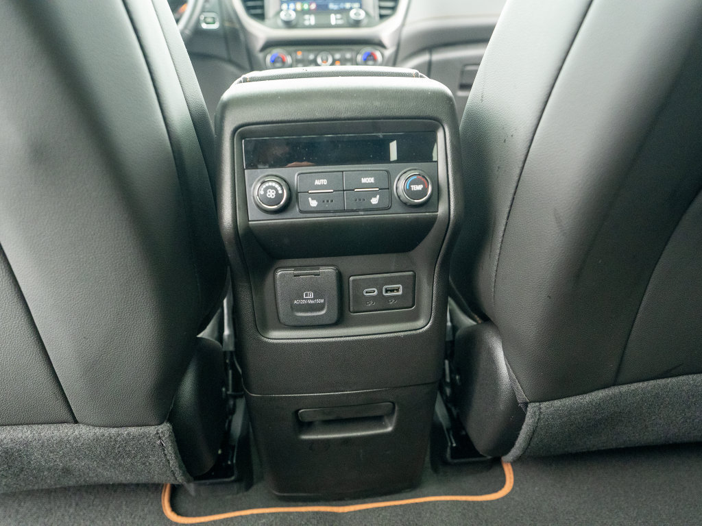 Used 2023 GMC Acadia AT4 w/ Preferred Package AWD/4WD image 19
