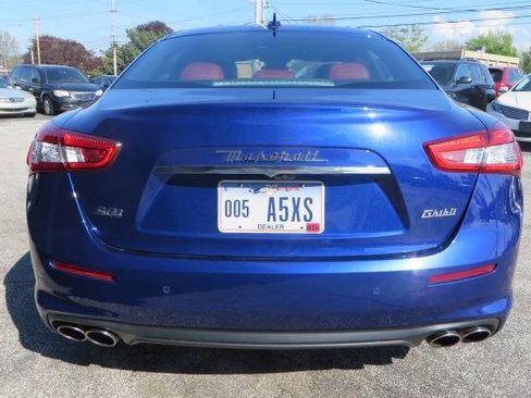 Used 2019 Maserati Ghibli S Q4 AWD/4WD image 35
