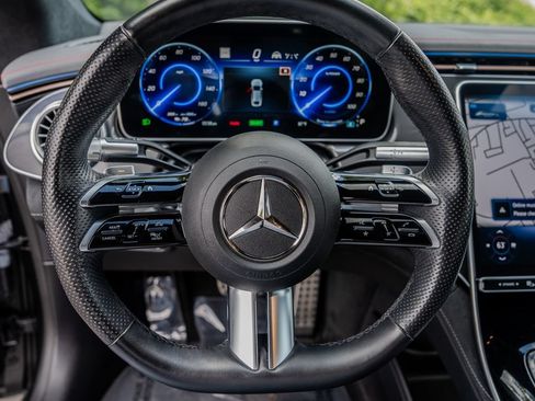 Used 2023 Mercedes-Benz EQS 450+ Sedan image 5