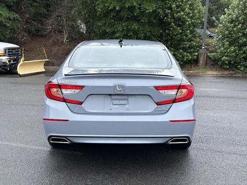 Used 2022 Honda Accord Sport image 3