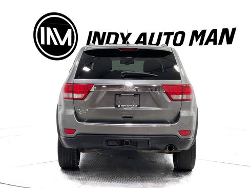 Used 2012 Jeep Grand Cherokee Overland AWD/4WD image 5
