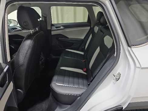 New 2026 Volkswagen Taos SEL AWD/4WD image 25