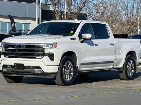 Used 2023 Chevrolet Silverado 1500 High Country w/ Technology Package image 8