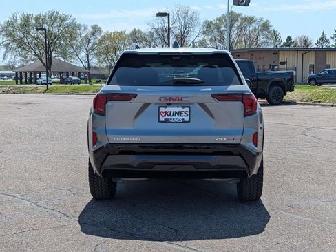 New 2026 GMC Terrain AT4 w/ Technology Package II AWD/4WD image 10