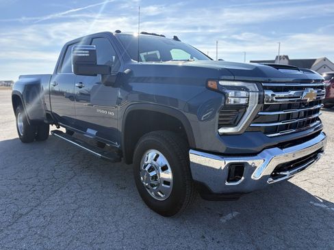 New 2026 Chevrolet Silverado 3500 LTZ w/ LTZ Convenience Package image 3