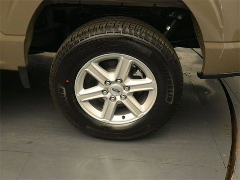 New 2025 Ford F150 XLT w/ Equipment Group 302A MID image 9