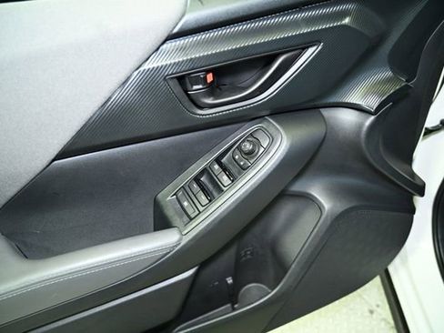 Used 2025 Subaru Crosstrek 2.5i Premium w/ Crosstrek Mirror Package image 27