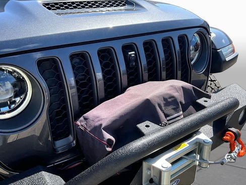 Used 2023 Jeep Gladiator Mojave w/ LED Lighting Group AWD/4WD image 30