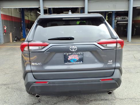 Certified 2024 Toyota RAV4 LE image 5