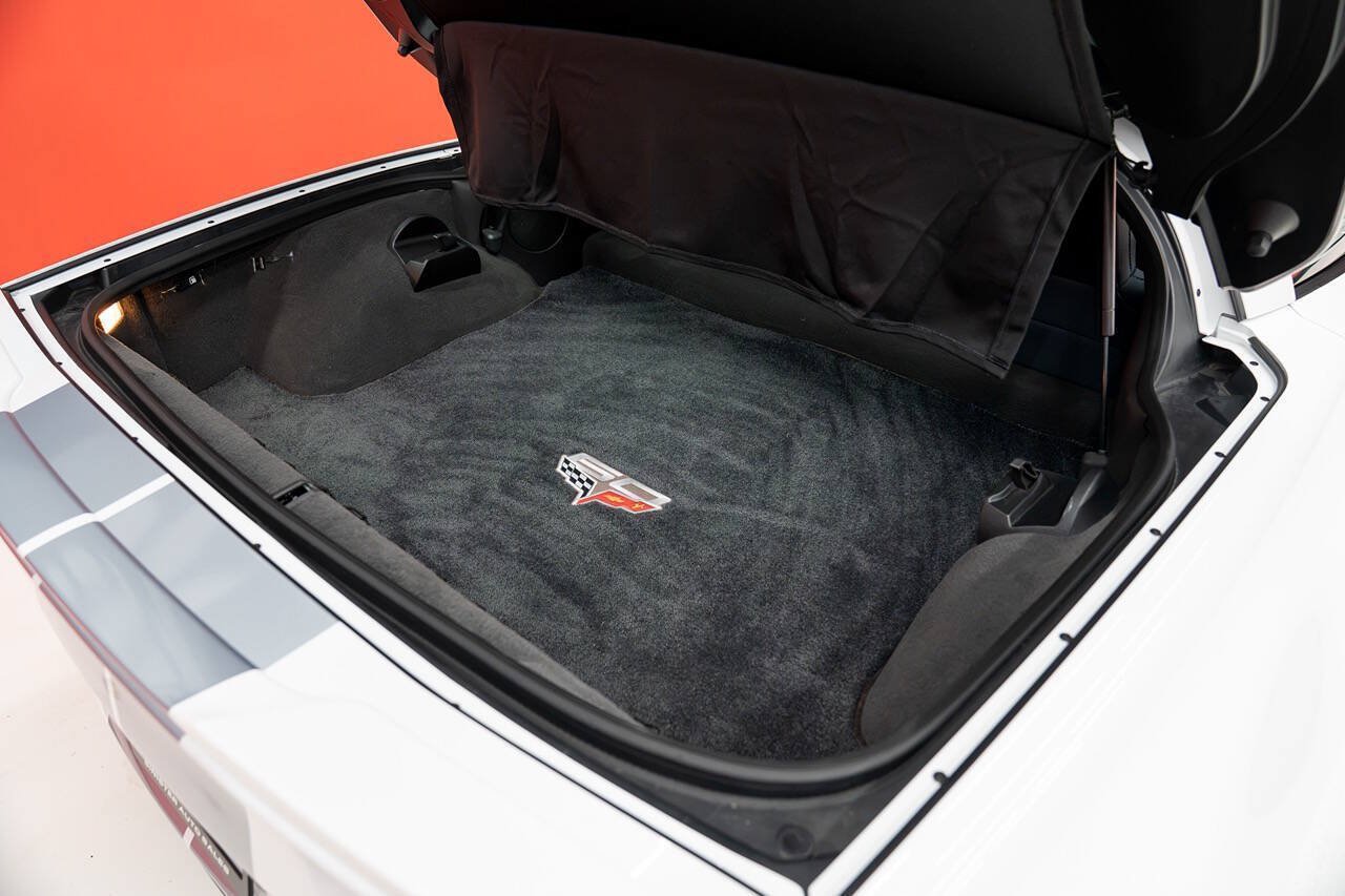 Used 2013 Chevrolet Corvette Grand Sport w/ 4LT Preferred Equipment Group RWD image 74